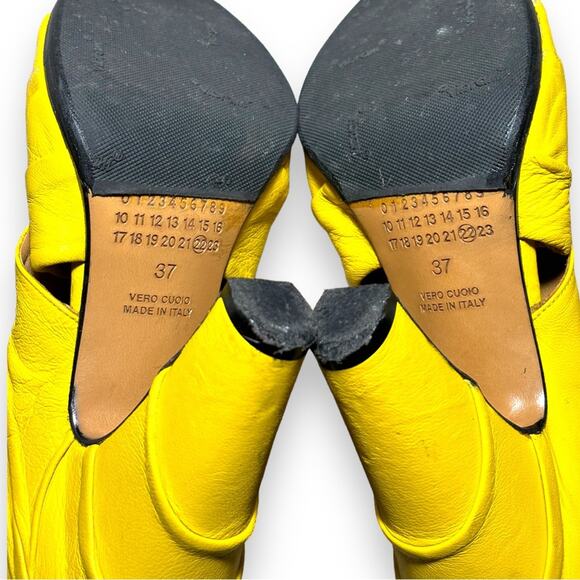 Maison Martin Margiela MM6 White Chunky Slingback Sandals  Maison Martin Margiela PARIS Yellow Leather Pumps Cross Over Open Toe High Heels